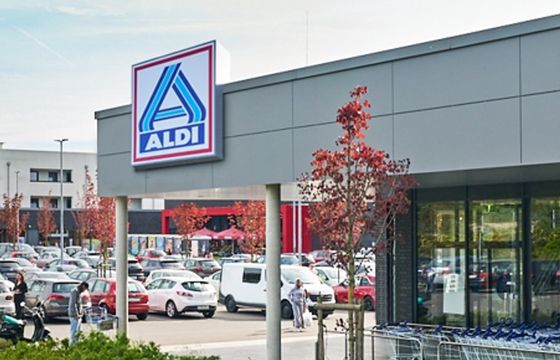 Ta sieć ma w Polsce prawie 400 sklepów. Ciągle przynosi straty