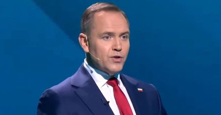 Ekspert od mowy ciała o Nawrockim. "Tego w poprzednich debatach nie było"