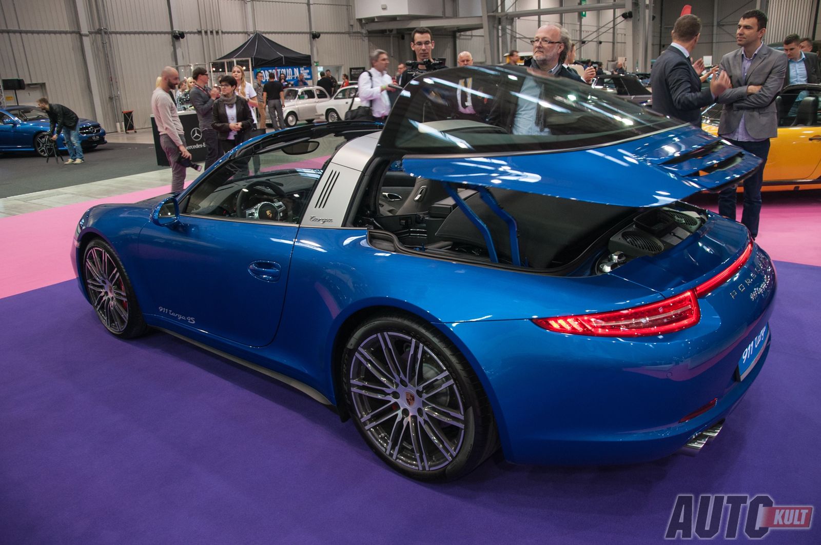 Porsche 911 Targa na targach Auto Nostalgia 2014 - galeria zdjęć 12