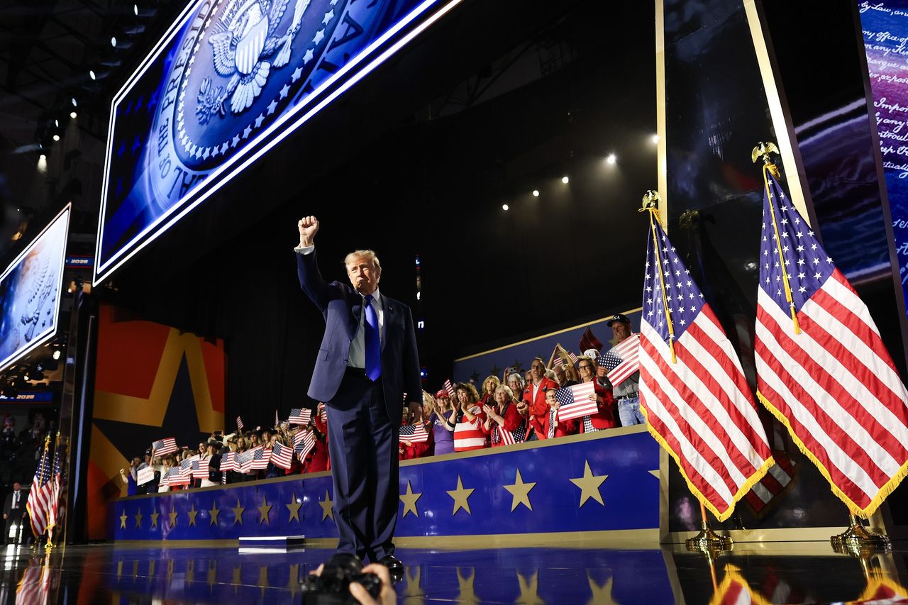 Trump rozdaje pieniądze. Po 5 tys. dolarów dla każdego. Padła konkretna obietnica