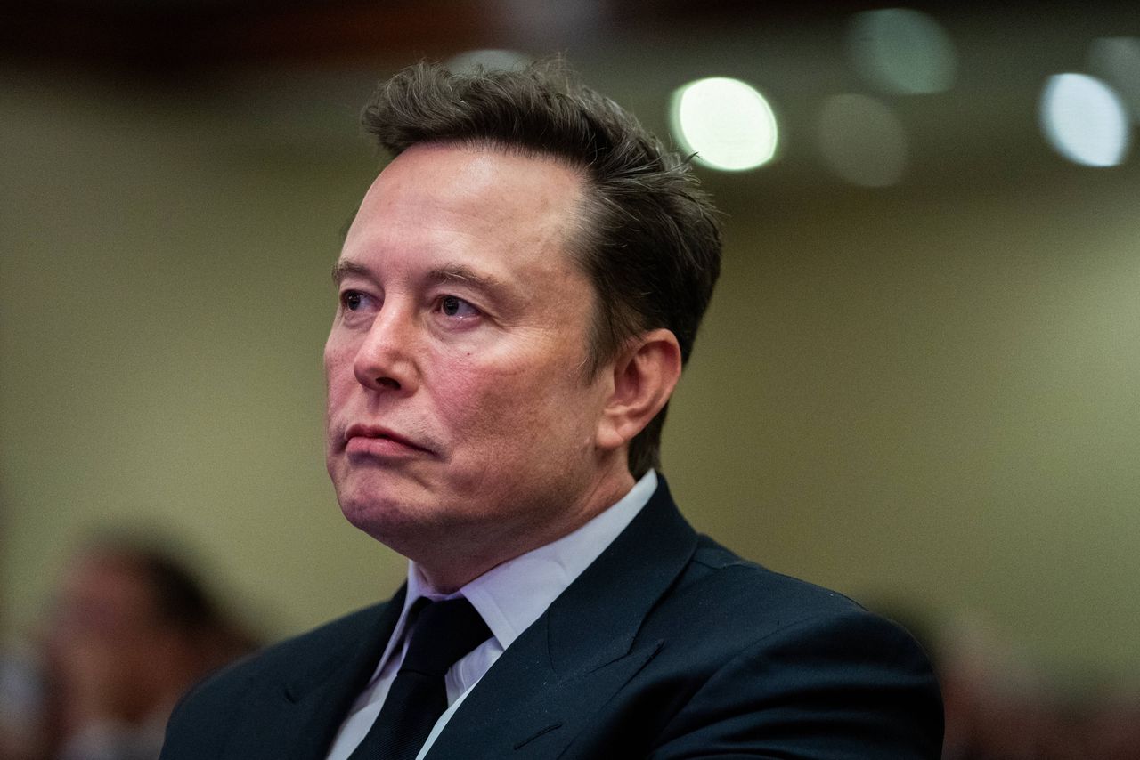 SEC sues Elon Musk for fraud in Twitter stock buy