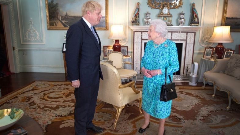 Elżbieta II, Boris Johnson