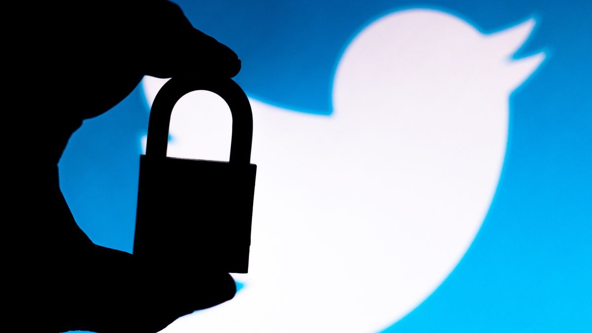 Twitter oznacza polityków, media czy ministerstwa /fot. GettyImages