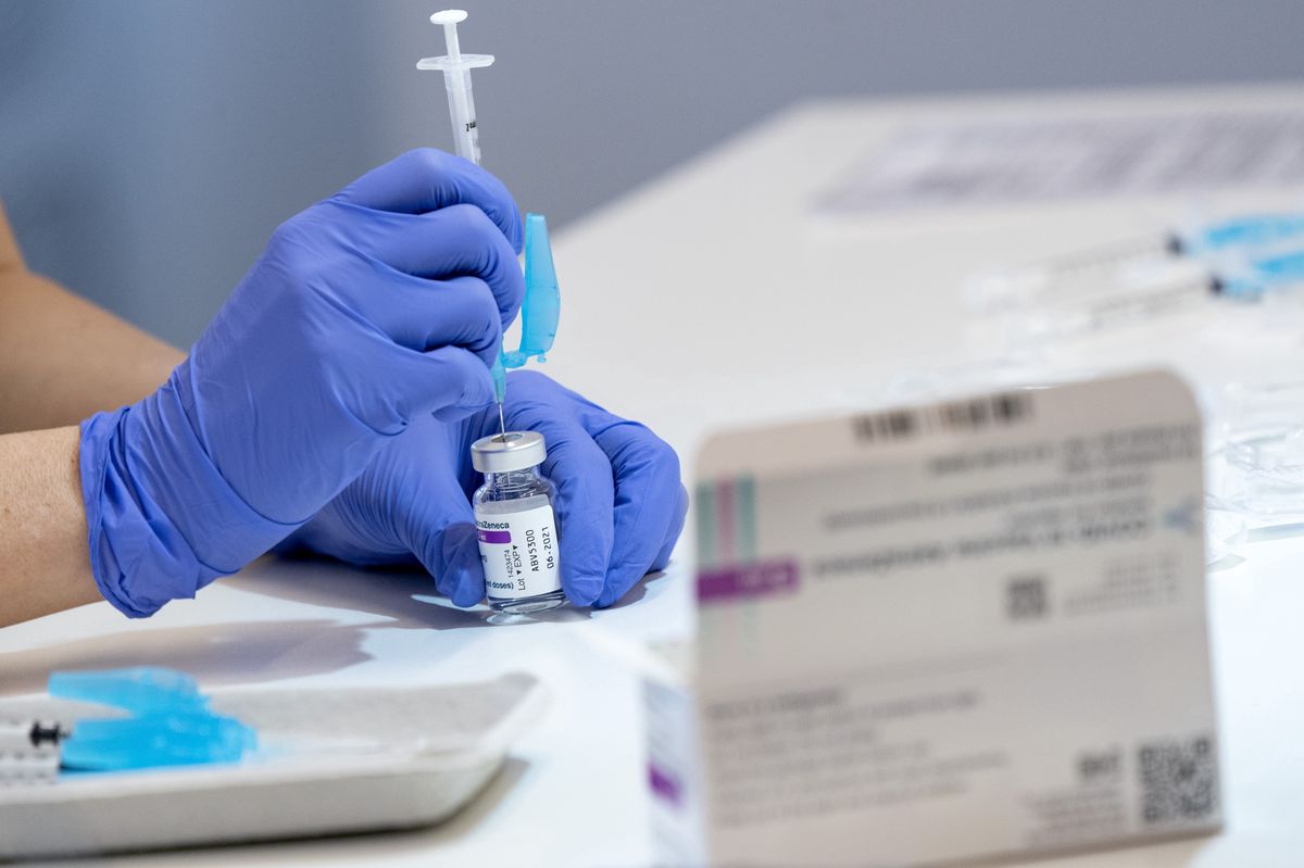 Szczepionka przeciwko COVID-19. Niemcy wstrzymują szczepienia preparatem AstraZeneca