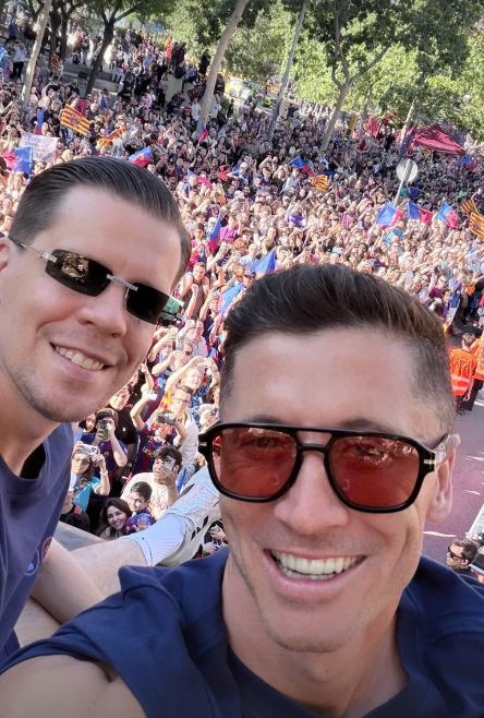 Wojciech Szczęsny i Robert Lewandowski 