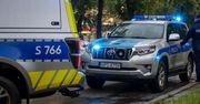 Zaatakował policjantów. Musieli otworzyć ogień. Są zarzuty
