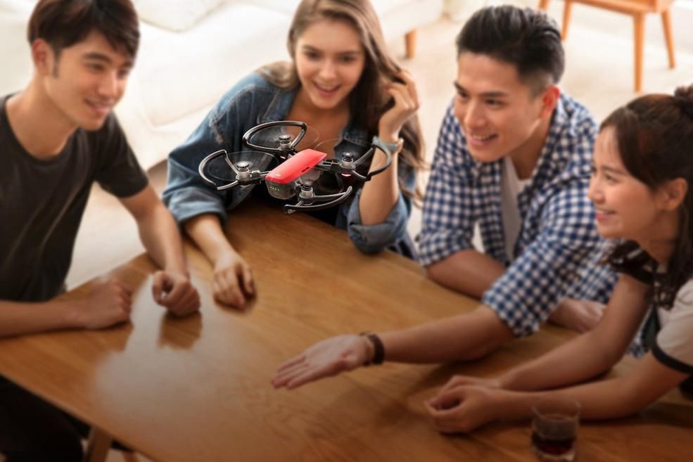Chcesz polatać dronami DJI? Musisz rozwiązać quiz 2