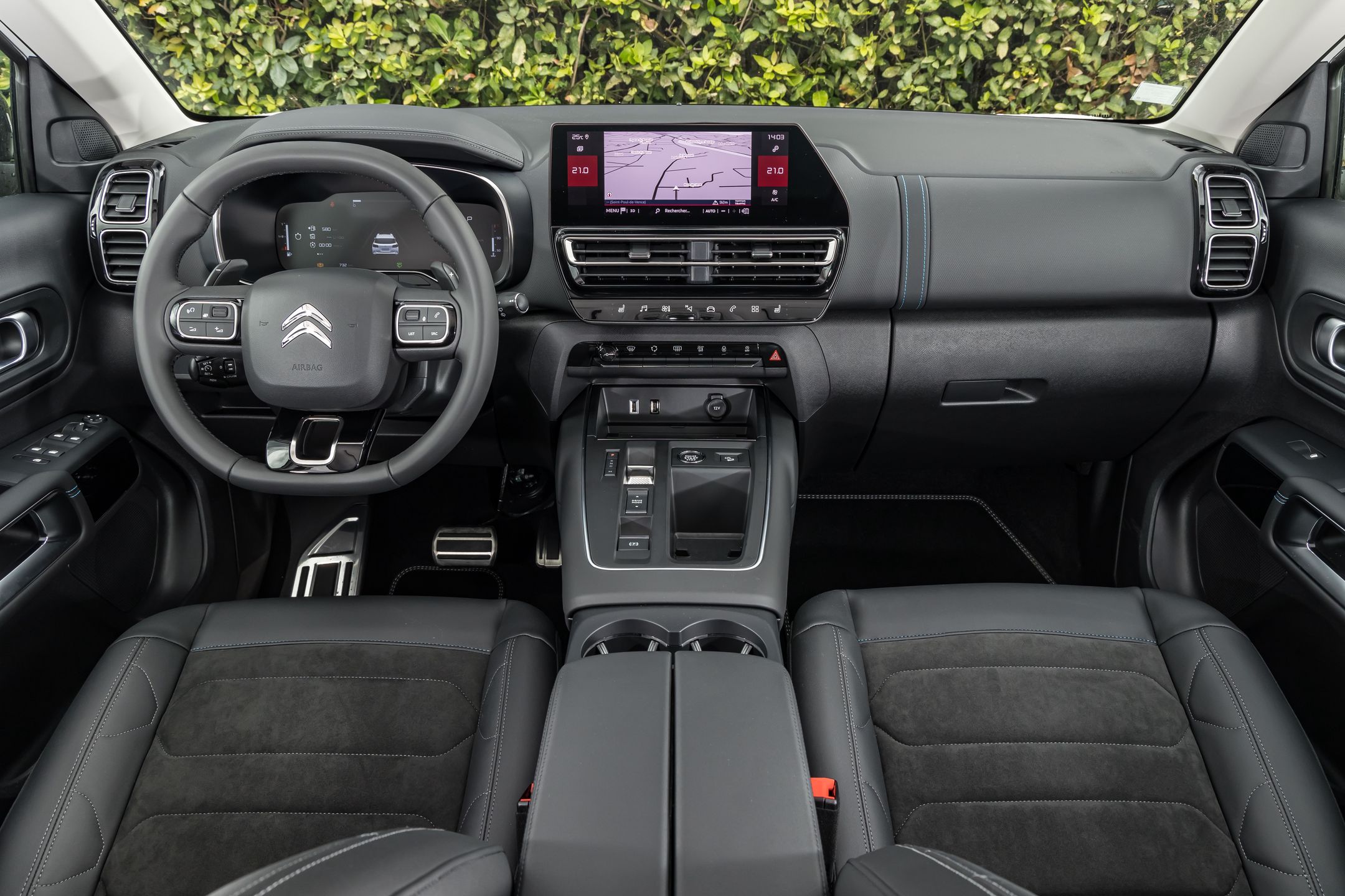 Wnętrze Citroëna C5 Aircross po liftingu