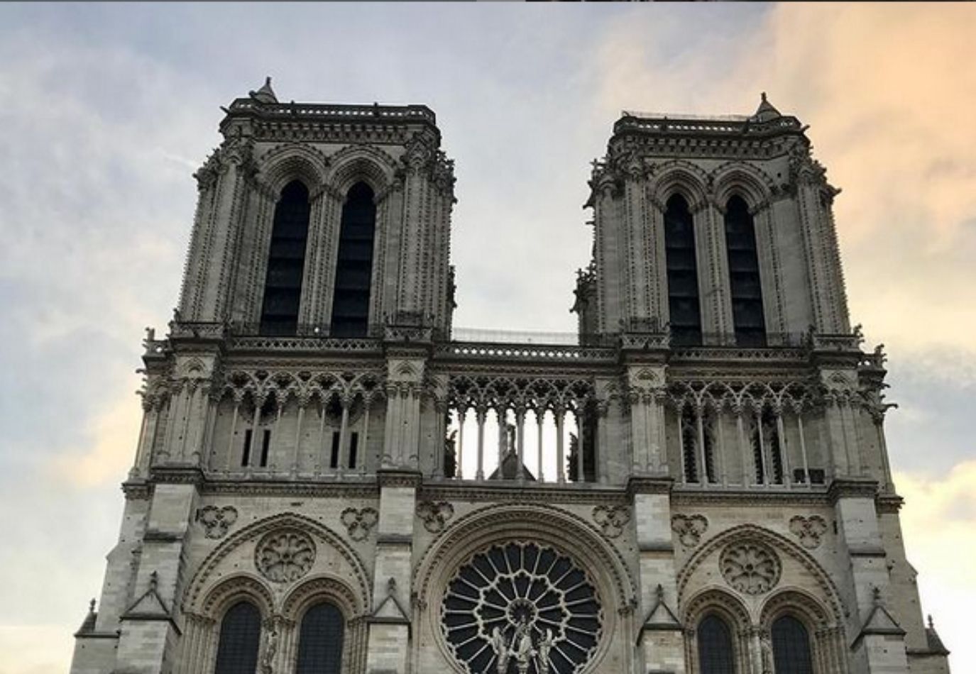 Ekolodzy są wściekli. Okazało się, czego będzie wymagała odbudowa Notre Dame