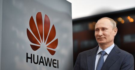 Huawei wspiera Putina w walce z cyberatakami skierowanymi przeciwko Rosji?