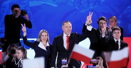 Wyniki exit poll. Tak głosowano ze względu na wykształcenie