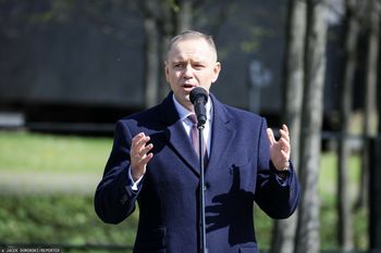 Władza w ręce prezydenta? Polacy przeciw zmianie systemu