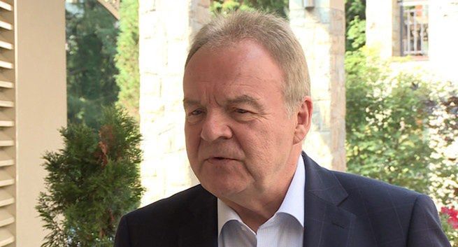 Opóźniona budowa szybkiego mobilnego internetu w Polsce. Przedłuża się aukcja na częstotliwości LTE