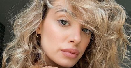 Wiktoria Gąsiewska wypoczywa w Turcji. Pokazała swoją siostrę