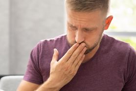 Sposoby na zgagę – jak szybko i skutecznie pozbyć się uciążliwego problemu?
