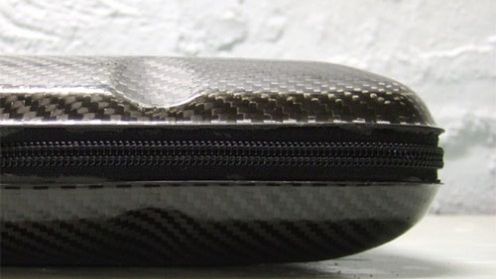 Pancerna teczka na laptopa z włókna węglowego 1