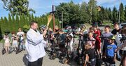 Rzeszów: Święcenie hulajnóg w parafii Matki Bożej Śnieżnej