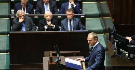 "Typowa gra Donalda". Głosy z PiS po deklaracji premiera ws. wyborów