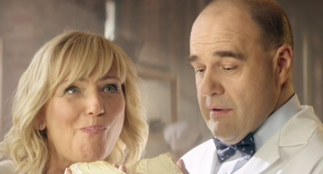 Katarzyna i Cezary Żak reklamują margarynę Smakowita jako „idealną do chleba” (wideo)