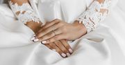 Paznokcie ślubne 2021. Jakie wzory są najmodniejsze?