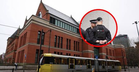 Przez 20 lat gwałcił własną żonę. Oskarżono 13 mężczyzn. Płakał w sądzie
