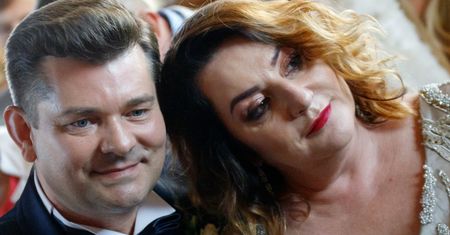 Danuta Martyniuk została królową tabloidów. Kocha luksus i swojego syna