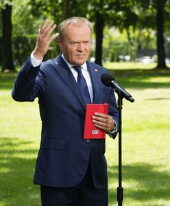 Tusk na konferencji: Przedstawiam państwu rzecznika rządu