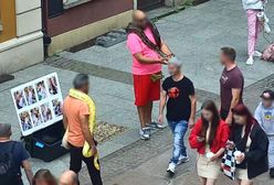 Węże koło Neptuna. Interwencja policji w centrum Gdańska