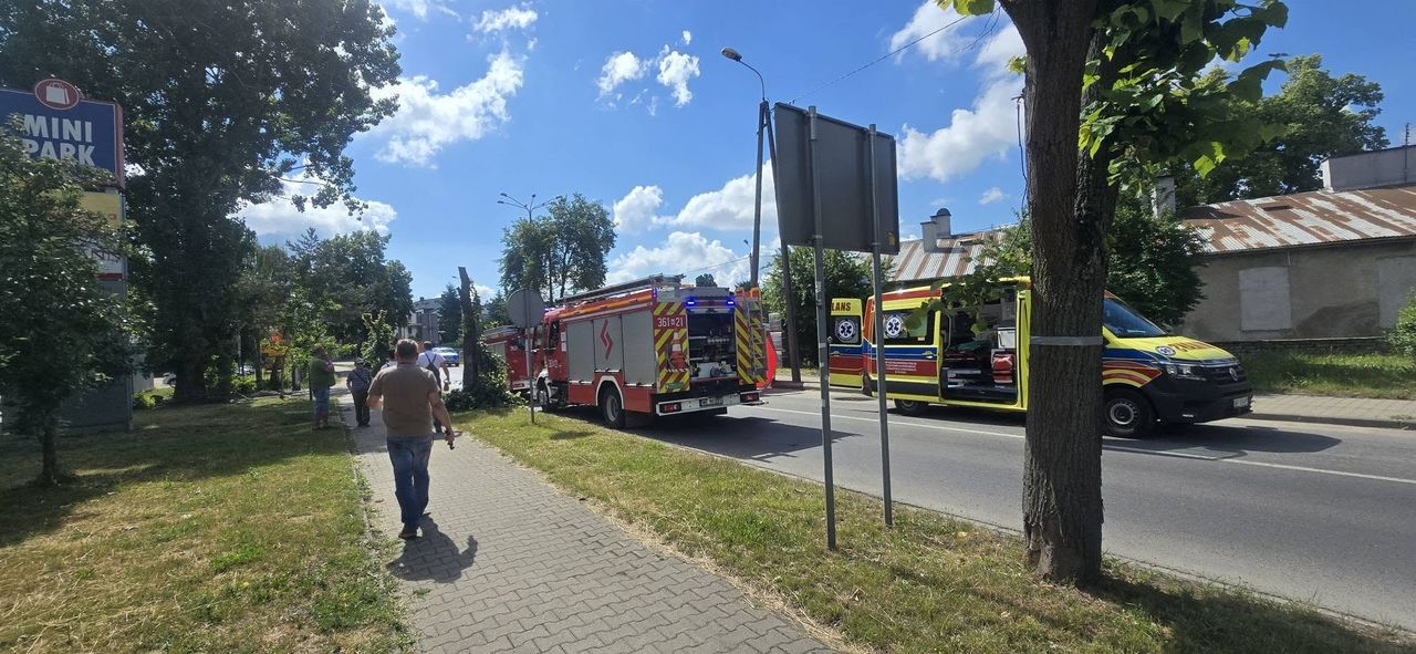 Tragiczny dzień na drogach w Płocku. Nie żyje 62-letnia piesza, 17-letnia motocyklistka trafiła do szpitala!