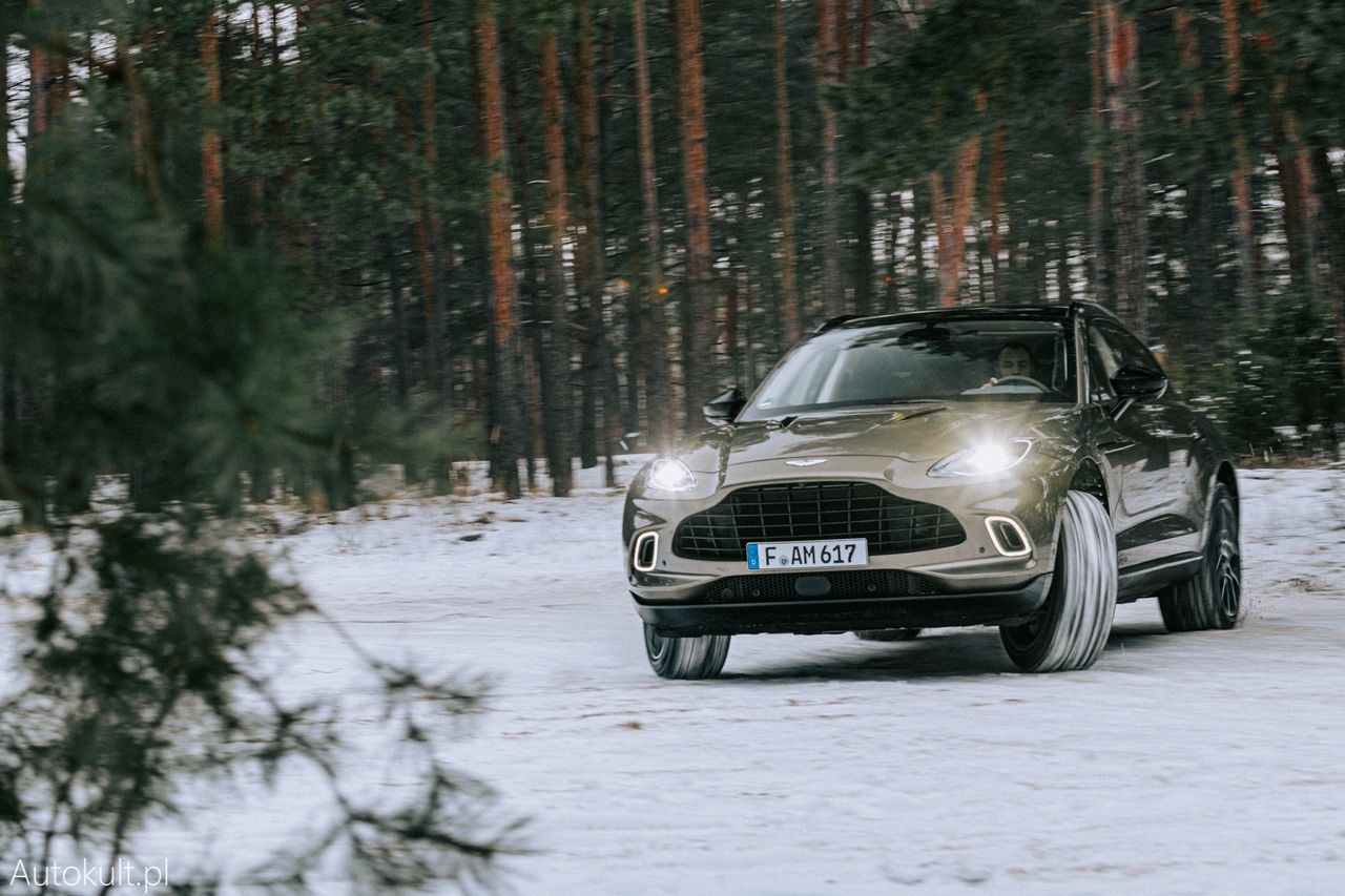 Test: Aston Martin DBX to historyczny sukces marki. Brytyjczycy wreszcie mają auto lepsze od Porsche