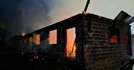 Pożar pod Bochnią. Spłonęło bydło
