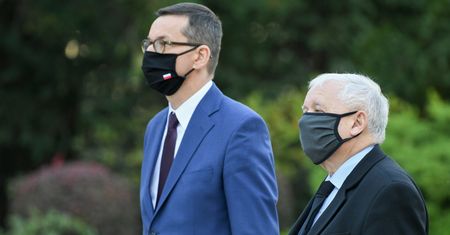 Sondaż po ogłoszeniu Polskiego Ładu. PiS z wyraźną przewagą, Hołownia z dużym wzrostem