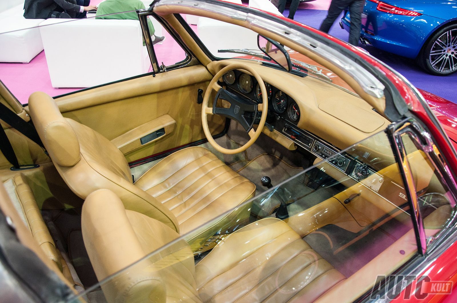 Porsche 911 Targa na targach Auto Nostalgia 2014 - galeria zdjęć 7