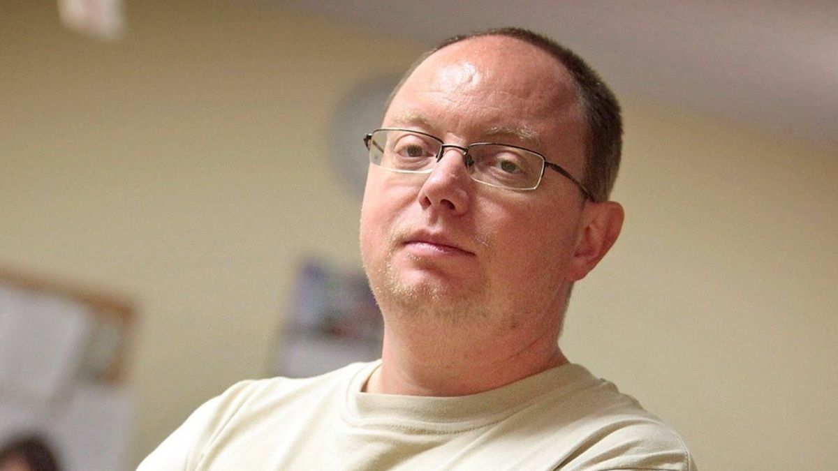 Radosław Nawrot jest znanym dziennikarzem sportowym