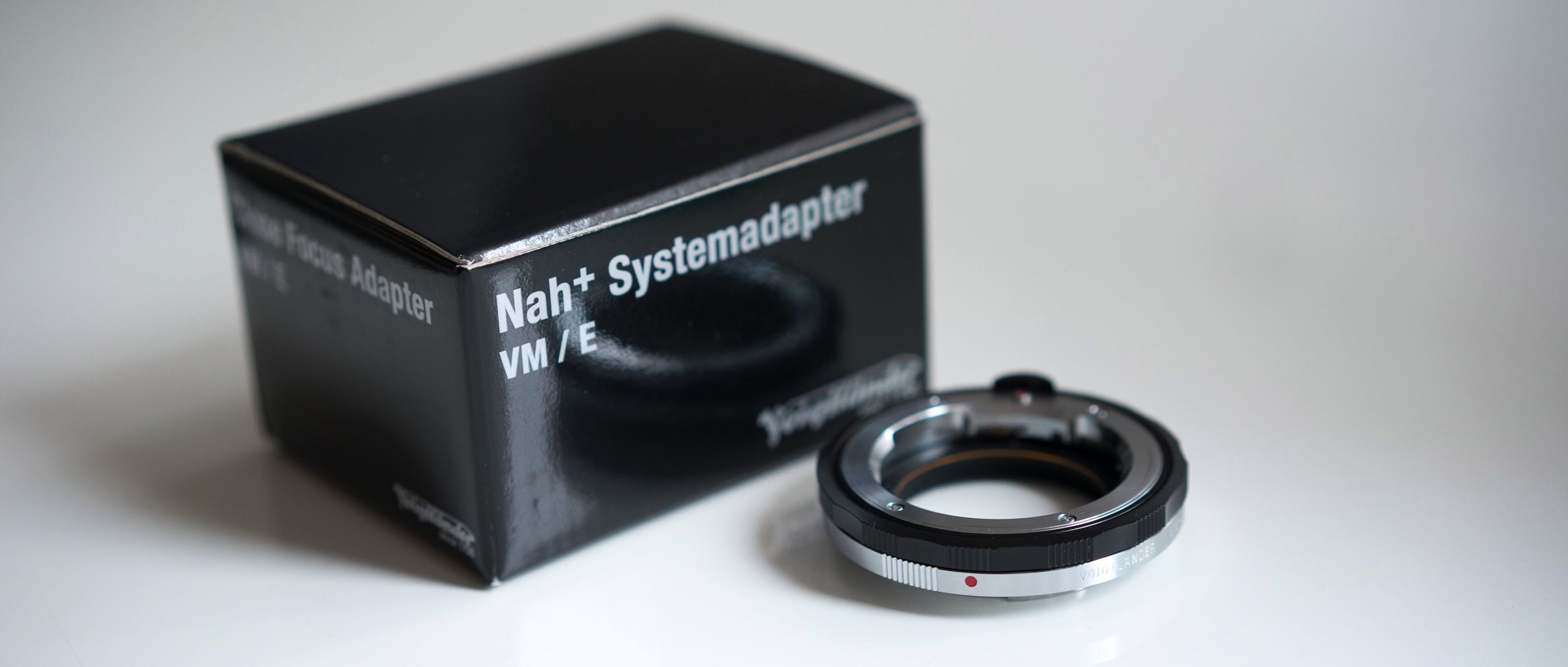 Czy drożej znaczy lepiej? Voigtländer Close Focus Adapter VM/E 10