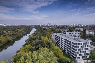 Jaki jest koszt regulacji w cenie mieszkania?