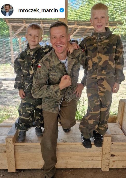 Marcin Mroczek z synami