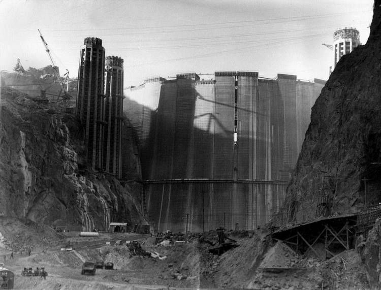 Niezwykłe konstrukcje [cz. 15]. Zapora Hoovera - betonowy gigant 27