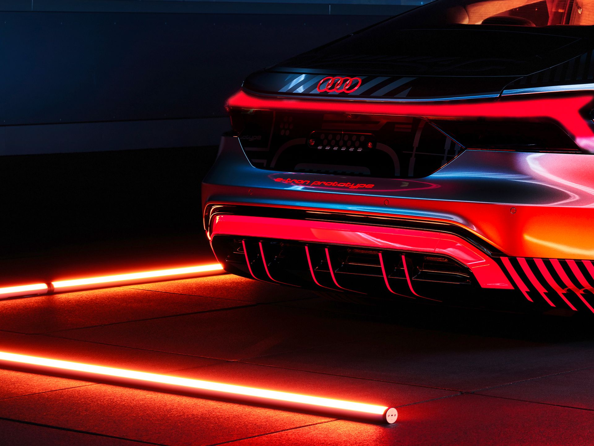 Tył inspirowany był Audi A7