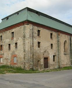 Niewielkie miasto w Polsce. Przyjeżdżają tu z całego świata