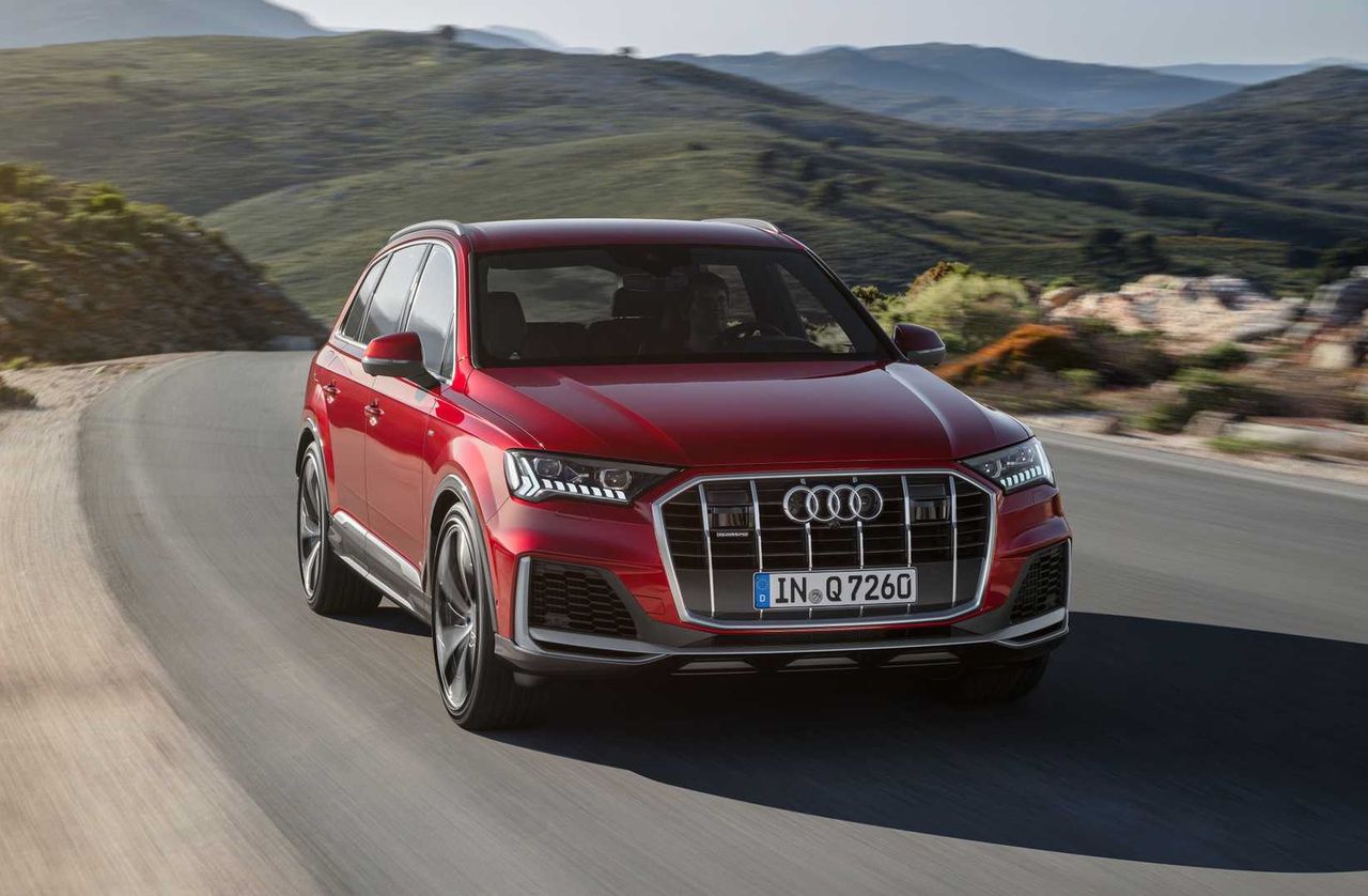 Audi Q7 przeszło facelifting. Teraz bardziej pasuje do gamy