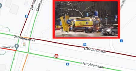 Zderzenie karetki z autobusem. Dwie osoby trafiły do szpitala
