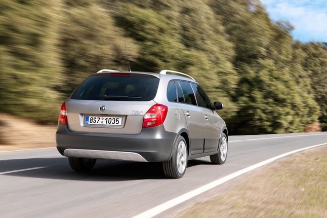 Skoda Fabia Scout — jedna z najatrakcyjniejszych wersji, wzorowana na crossoverach.