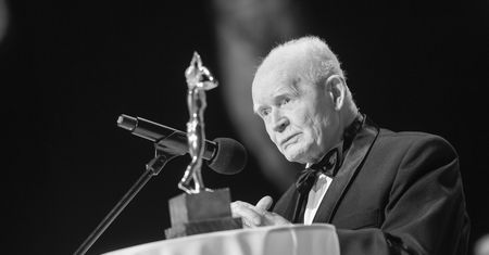 Pogrzeb prof. Adama Strzembosza. Uroczystości na Starych Powązkach