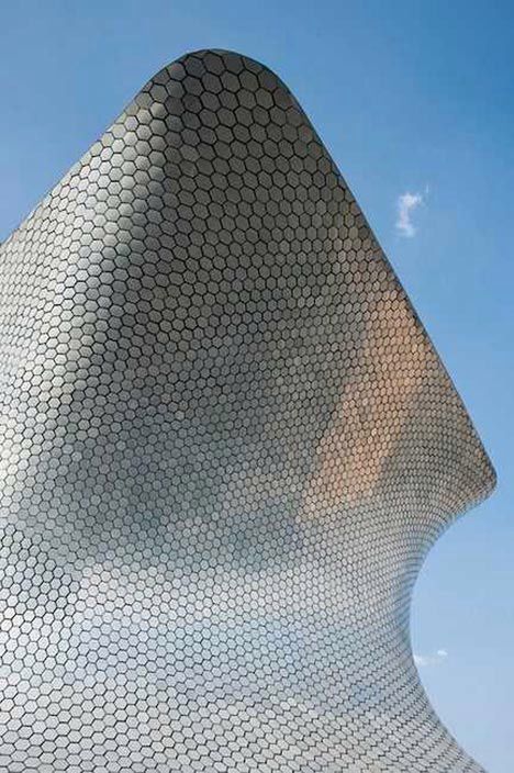 Museo Soumaya - budowla jak z kosmosu 3