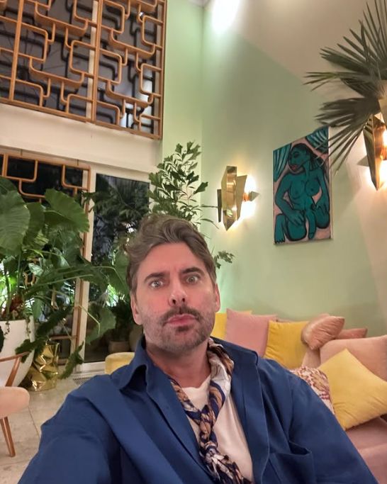 Marcin Tyszka w salonie
