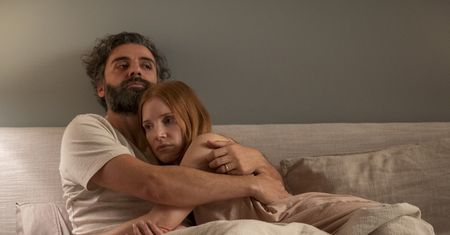 Oto najlepsze seriale 2021 roku. Bardzo możliwe, że jeszcze o nich nie słyszeliście. Subiektywny ranking