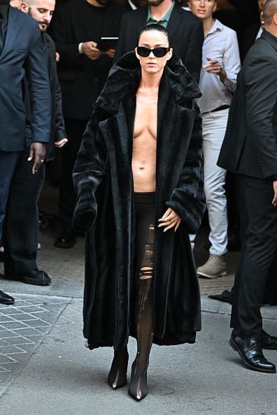 Balenciaga: Outside - Paris Fashion Week - Haute Couture Fall/Winter 2024-2025
PARIS, FRANCE - JUNE 26:  Katy Perry attends the Balenciaga Haute Couture Fall/Winter 2024-2025 show as part of Paris Fashion Week on June 26, 2024 in Paris, France. (Photo by Stephane Cardinale - Corbis/Corbis via Getty Images)
Stephane Cardinale - Corbis