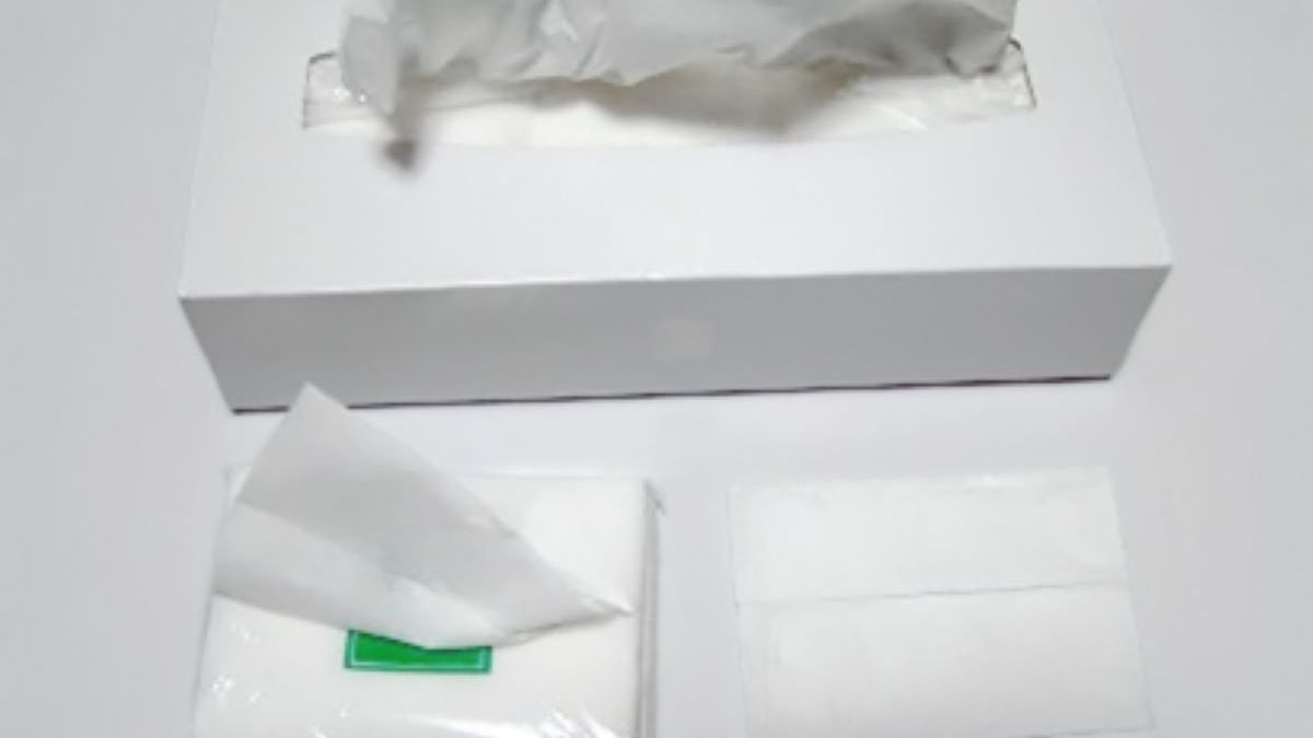 Wystawił na aukcji chusteczkę za milion dolarów