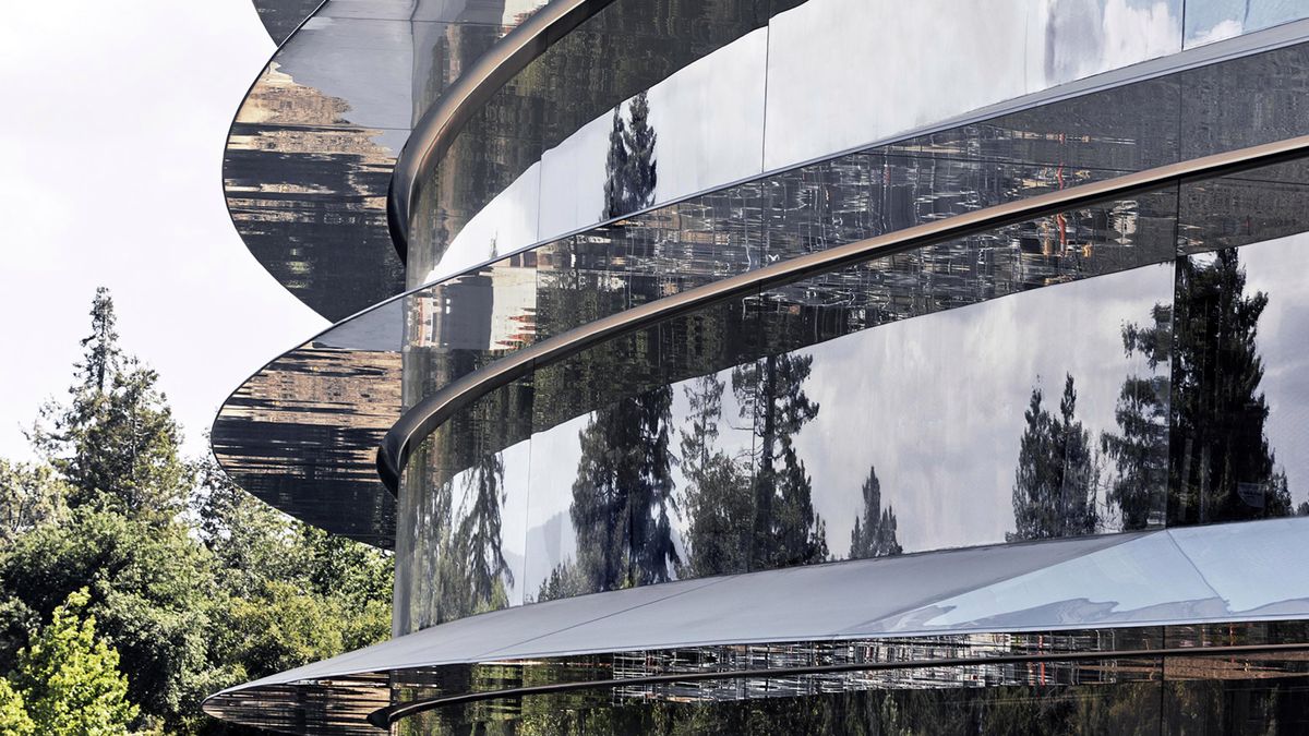 Apple Park prawie gotowy. Oto kilka ciekawostek o nowej siedzibie Apple'a 1